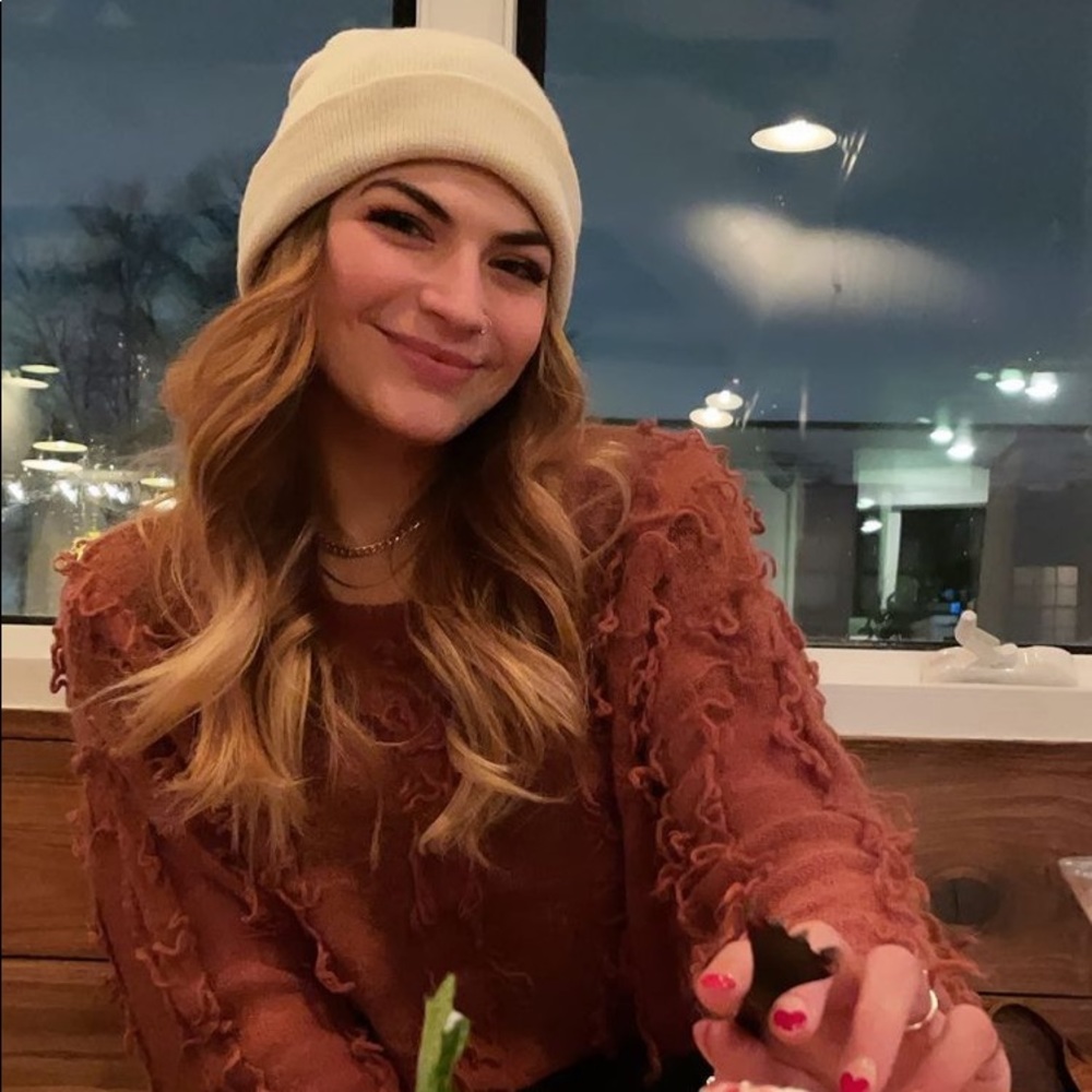 Meet your Posher, Liz